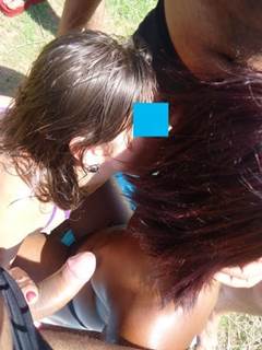 Casal fazendo amor gostoso com outra mulher