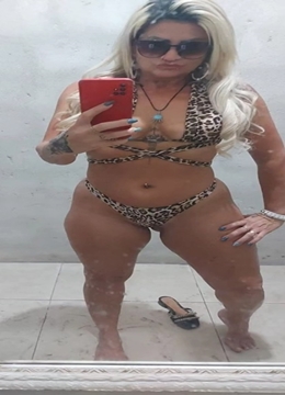 Loira milf cavala vazou pelada na net